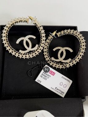 CHANEL Gold Crystal CC Star-Edged Hoop Earrings